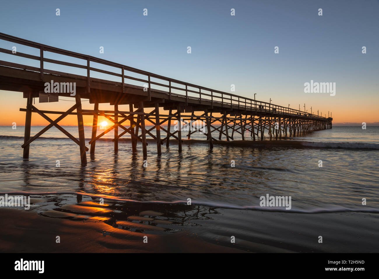 atardecer en la playa de corolla carolina del norte
