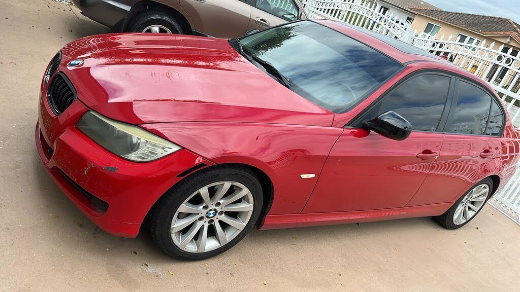 auto rojo en fort lauderdale florida