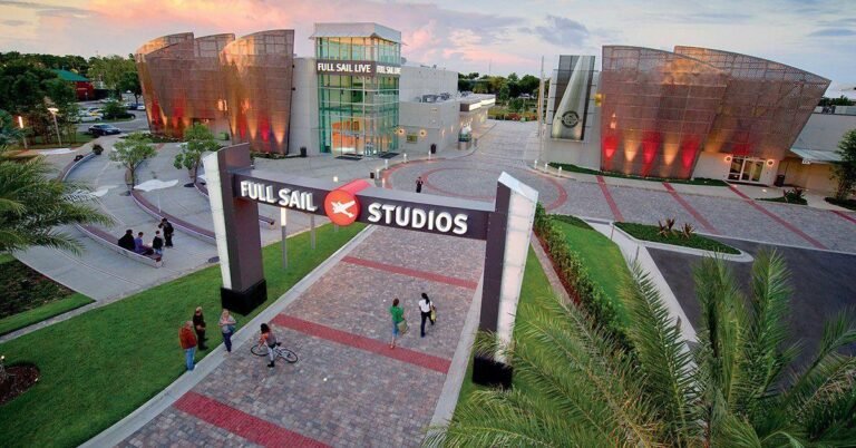 Full Sail University in Winter Park, FL, USA: A Premier Education Hub