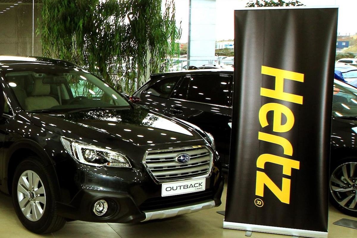 coche de alquiler con tarjeta de debito