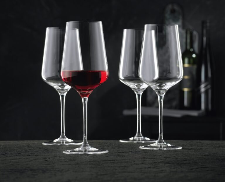Cornet Barcelona Stemless Wine Glasses: Elegant Drinkware