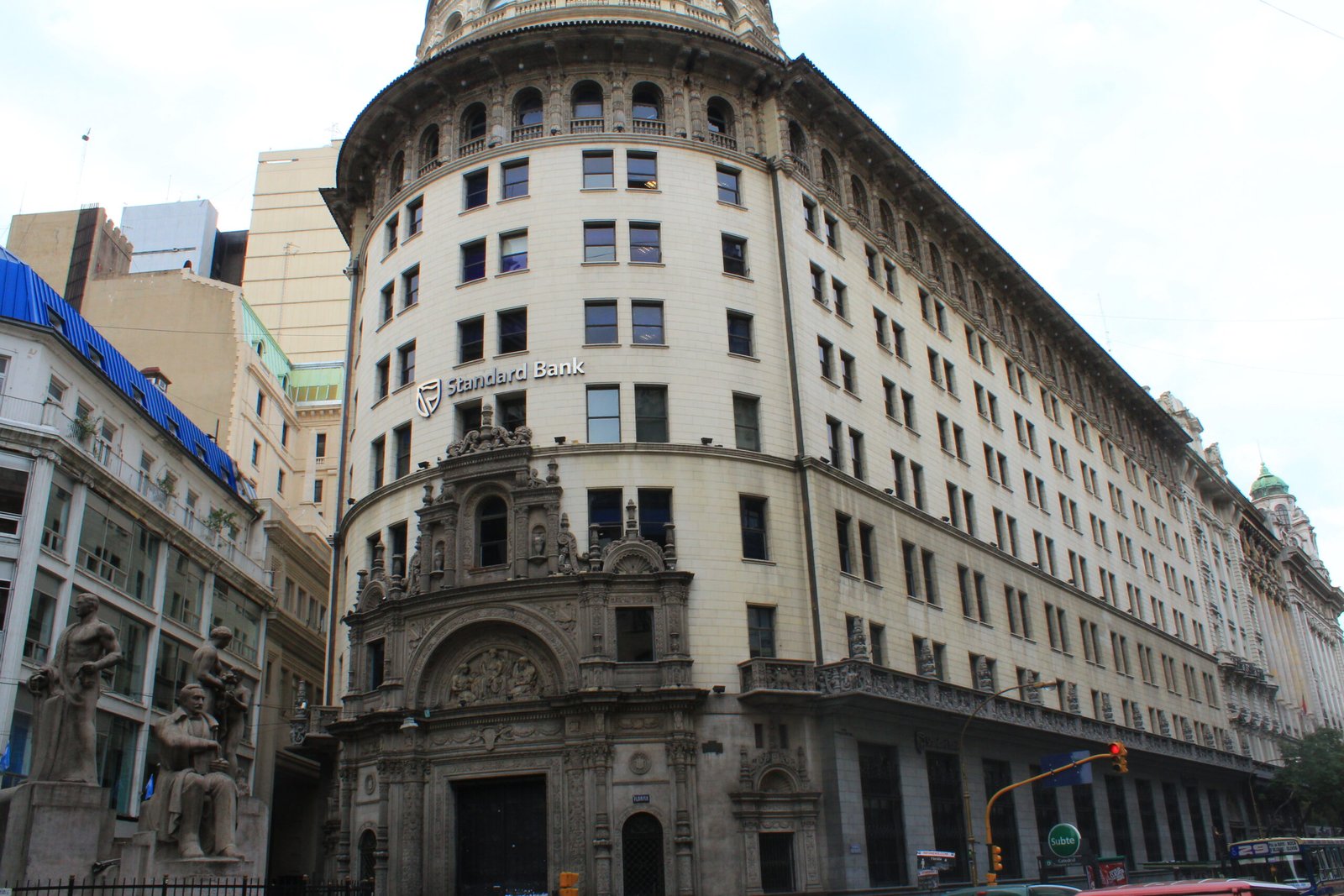 edificio del first national bank en killeen scaled