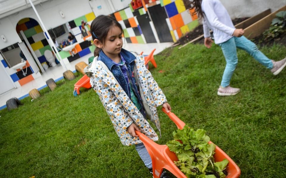 familia disfrutando de productos de limpieza innovadores