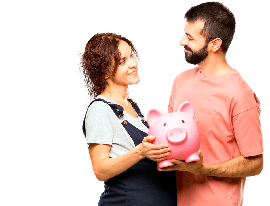 familia feliz disfrutando de sus finanzas 1