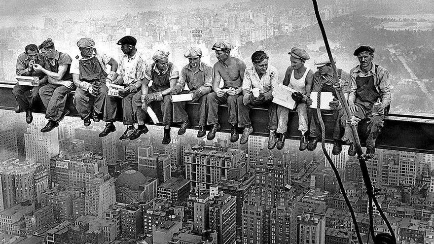 fotografo capturando la iconica ciudad de nueva york