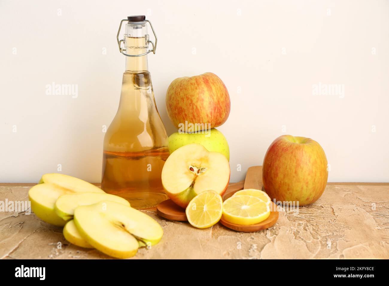 fruta fresca y vinagre de sidra