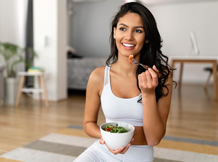 fruta y verduras en equilibrio perfecto