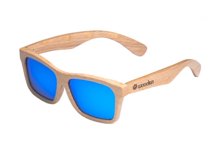 gafas de sol con montura de madera