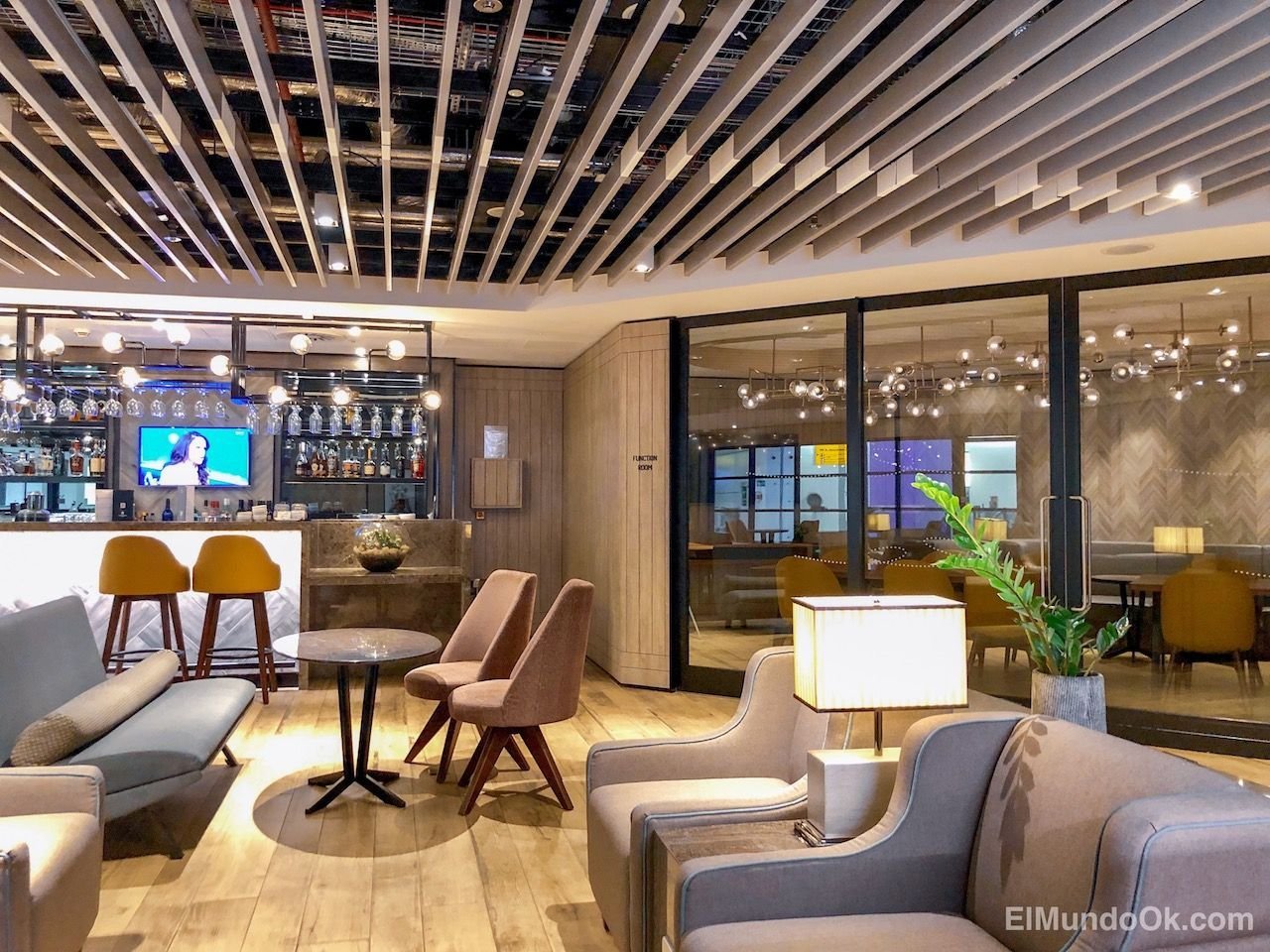 lujo y comodidad en priority pass lounge