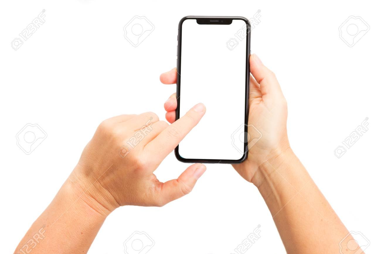 manos sosteniendo un telefono movil 1