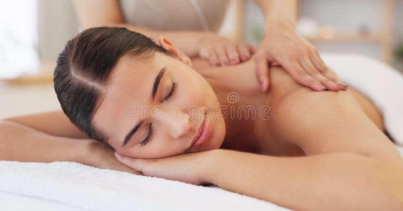 masaje relajante en spa de lujo 1