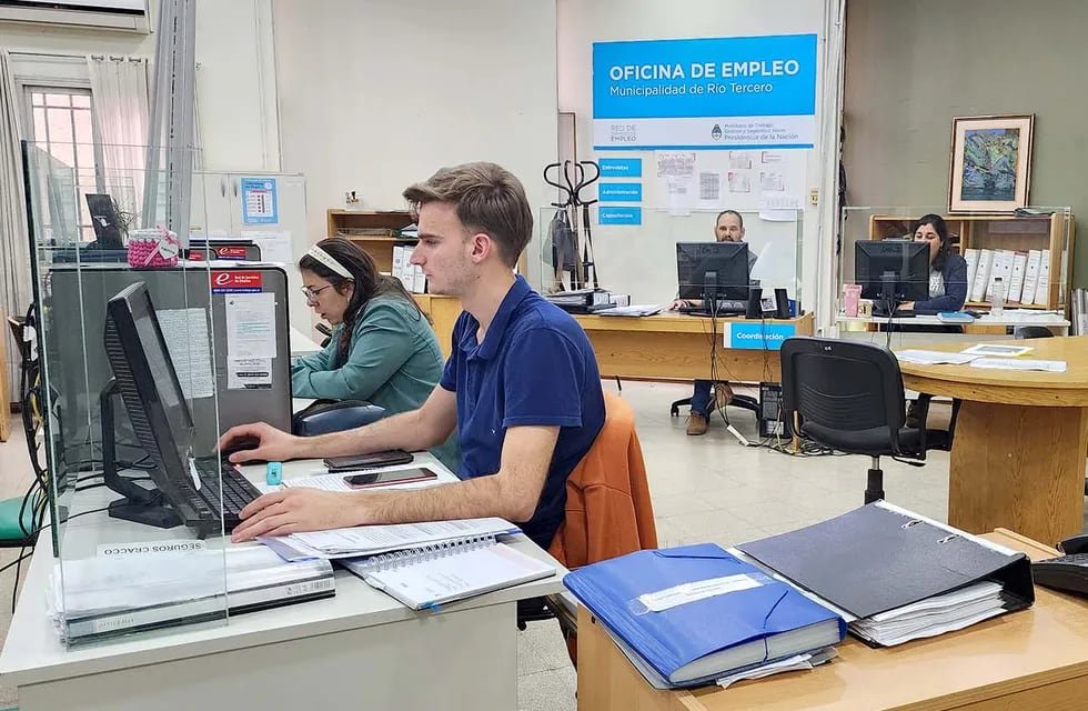 oficina de recursos humanos en atenas tn