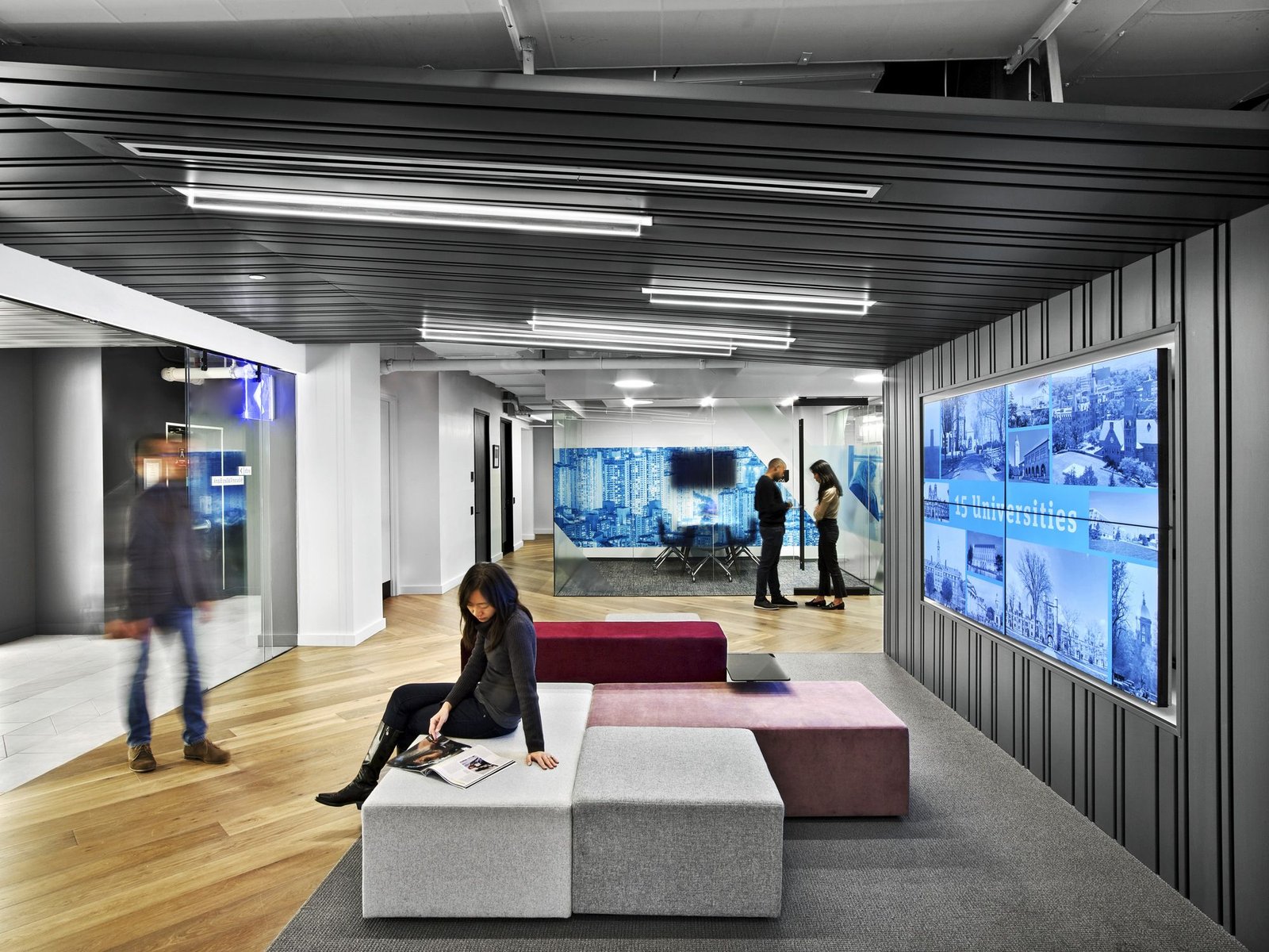 oficinas modernas en silicon valley bank