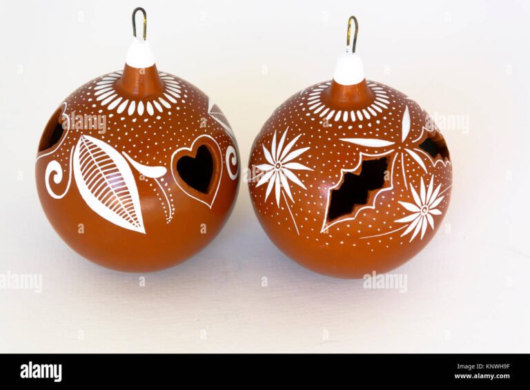 Old World Christmas Christmas Ornaments: Timeless Holiday Decor
