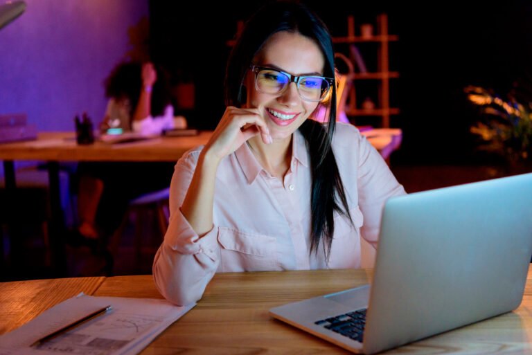 Re-Timer Light Therapy Glasses: Boost Your Mood and Energy