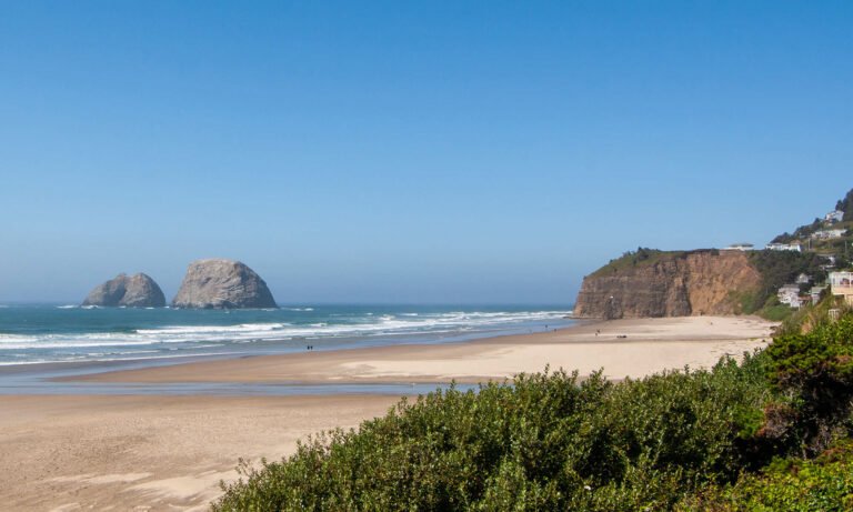 Blue Pacific Vacation Rentals in Oregon: Coastal Getaways