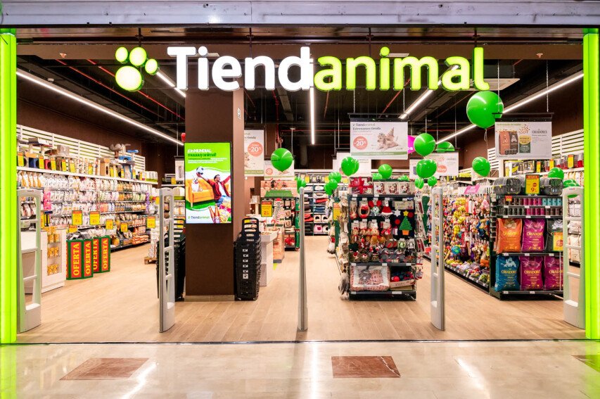 tienda de mascotas con gran variedad