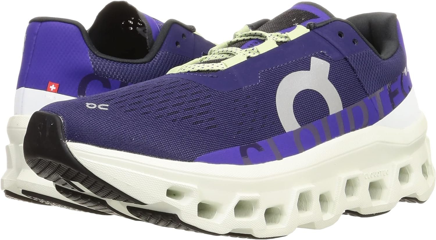 zapatillas deportivas siendo devueltas por correo