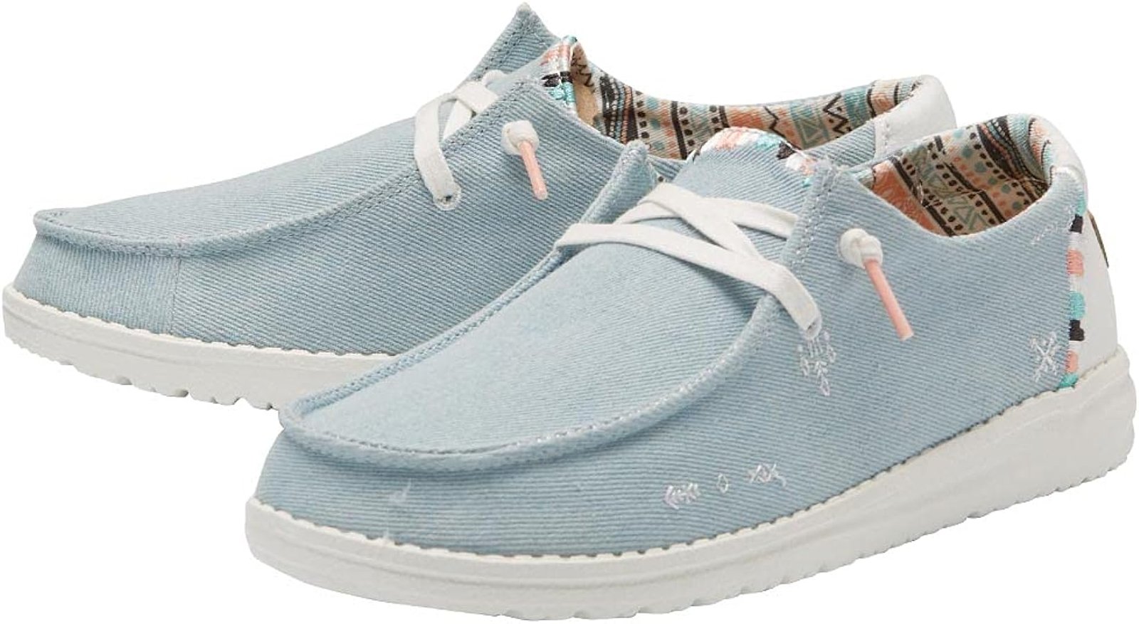 zapatos de la coleccion hey dudes